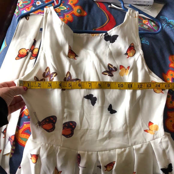 Spring time Butterfly dress - Picture 6 of 6